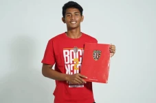 Pemain Timnas U-19 Siapkan...