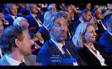 Liverpool vs Ajax Bentrok...