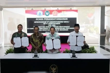 Menko Polhukam Dukung...