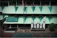 15 Sekolah Terbaik di...
