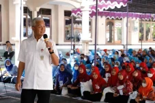 Ditanya Mahasiswa soal...