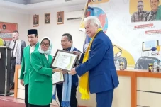 Fakultas Sastra UMI...