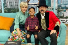 Beri Dukungan Penuh,...