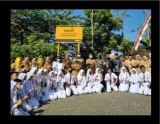 Dukung Kurikulum Merdeka,...