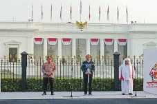 Habib Luthfi: Kirab...