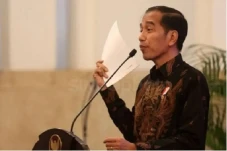 Jokowi Kaget Jalan Desanya...