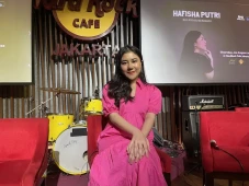 Asah Bakat Nyanyi Lewat...