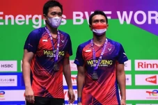 Jadi Runner-up, Koleksi...