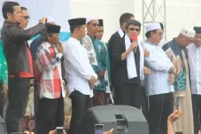 Antusias, Ribuan Santri...