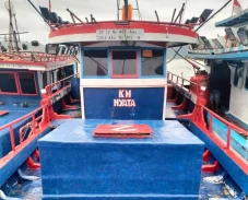 KM Nyata Mati Mesin,...