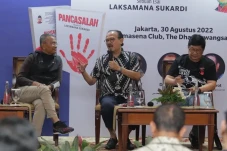 Eks Menteri BUMN Laksamana...