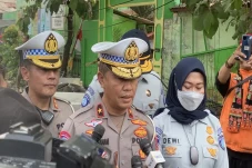 Kecelakaan Maut Truk...