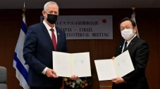 Perkuat Militer, Jepang...