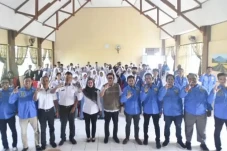 Siswa SMA di Kabupaten...