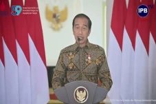 Jokowi Ungkap 345 Juta...