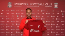 Arthur Melo, Gacoan...