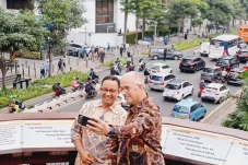 Ajak Wali Kota Rotterdam...