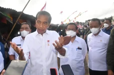 Blok Masela Molor, Jokowi...