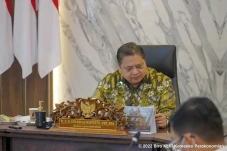 Menko Airlangga Putuskan...