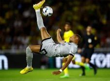 Hasil Nantes vs Paris...