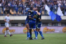 Hasil Persib vs RANS...