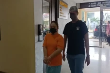 Penampakan Mucikari...