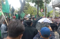 Wagub DKI Minta Pengunjuk...