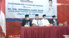 Bakar Semangat Kader,...