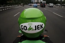 Menyamar Jadi Ojol,...