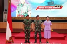 Naik Pangkat, Jenderal...