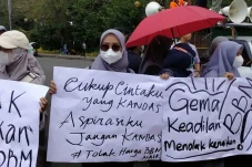 Demo Tolak Harga BBM...