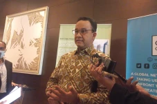 Anies Canangkan 28 Rumah...