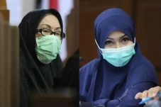 23 Koruptor Bebas Bersyarat,...