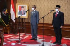 Sertijab, Abdullah Azwar...