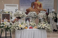 Reza Gunawan Meninggal,...