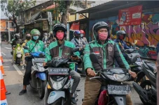 Kemenhub Potong Biaya...
