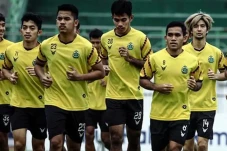 PSIS Semarang vs Persikabo...