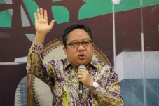 Kubu Suharso Batalkan...