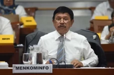 Disalahkan Menkominfo...