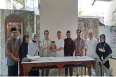 Cetak Generasi Muda...