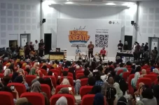 Beri Semangat Kaum Milenial...
