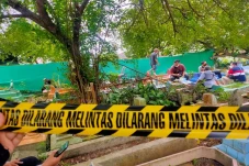Autopsi Digelar Tertutup,...