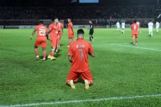 Ditahan Persita Tangerang,...