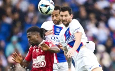 Hasil PSG vs Stade Brestois:...
