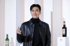 Heboh Siwon Ajak Penggemar...