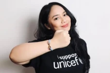 3 Artis Indonesia Lulusan...