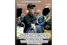 Pria Memfoto Diam-diam...
