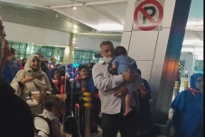 Calon Jamaah Umrah Telantar...