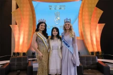 Welcoming Miss World...