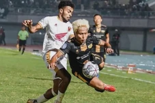 Hasil Liga 1 2022/2023:...